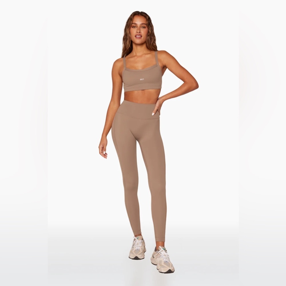 SET Active Tan Leggings